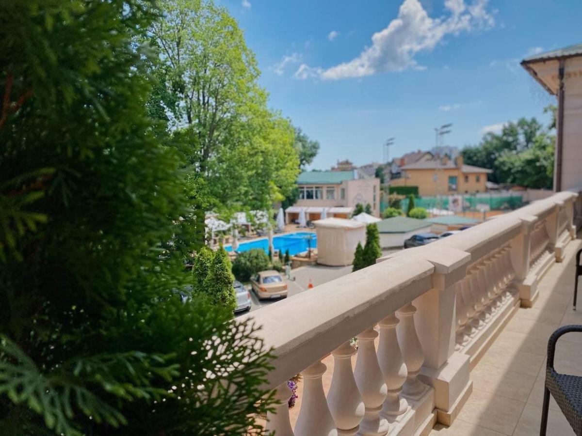 Arcadia Plaza Hotel Odessa Exterior foto